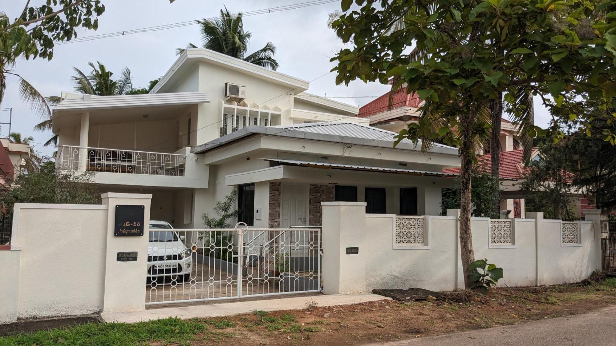 Вилла Jalaprabha House Manipala Удипи Экстерьер фото